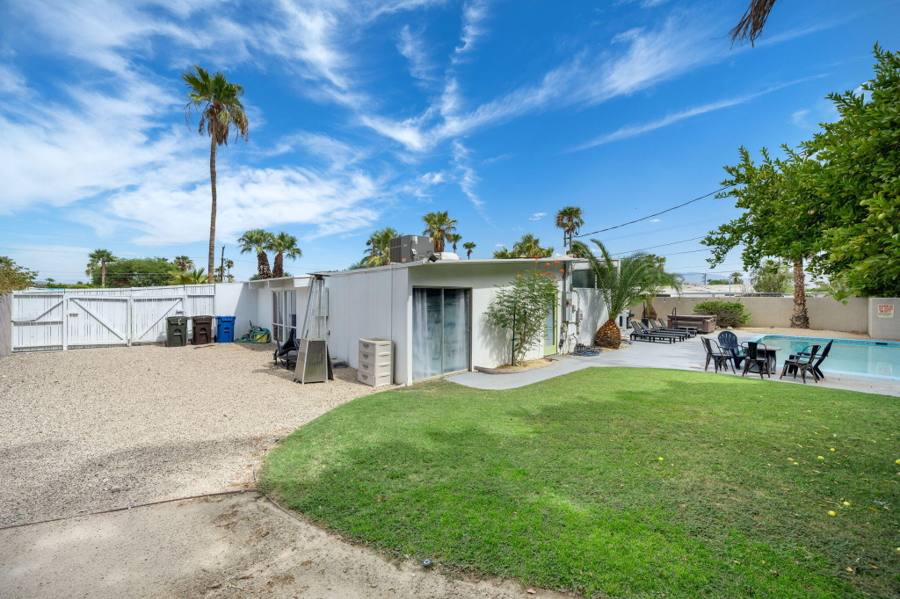 2875 E Wyman Dr, Palm Springs, CA 92262, photo 29